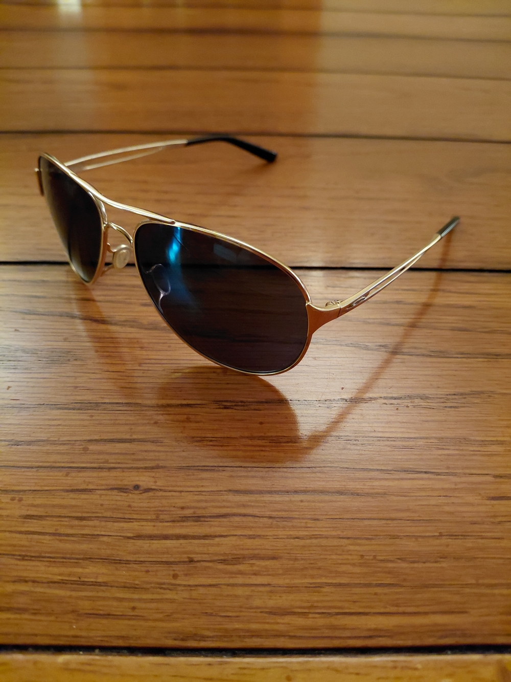 Oakley Men’s Aviator Sunglasses Gold Metal Frame Brown Tinted Lenses
